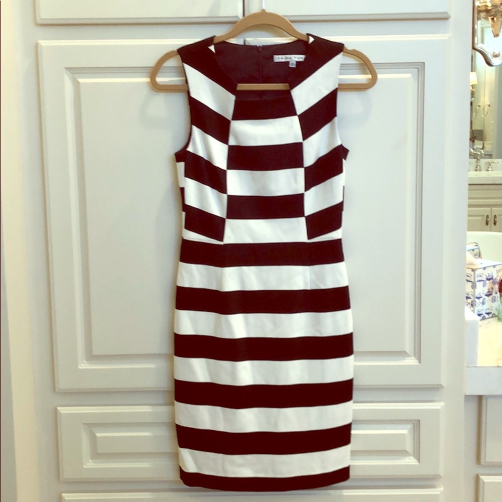 Fabulous Trina Turk dress black and white stripes size 2